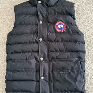 Canada Goose Men's Dark Vest with Logo